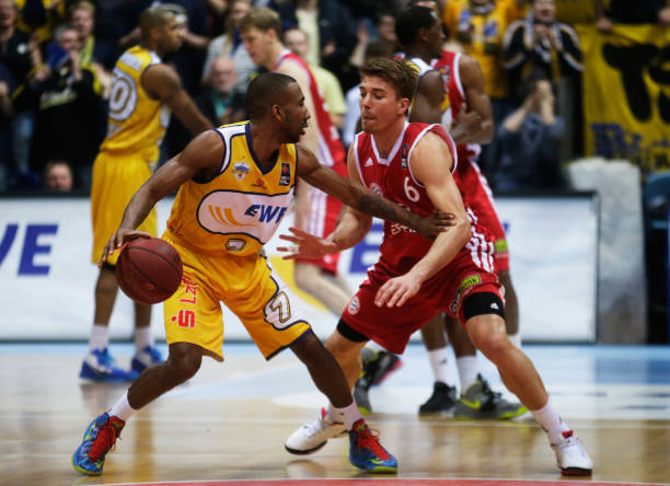 的整体表现 的整体表现