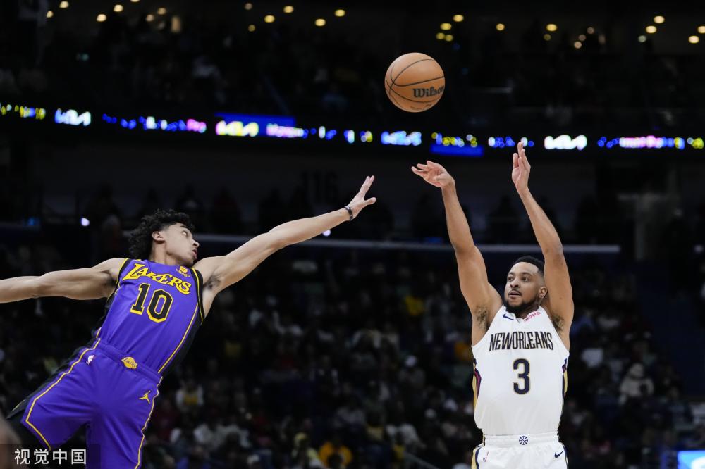 尽管詹姆斯 尽管詹姆斯