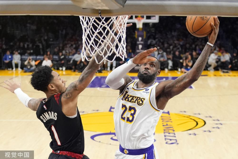 发与替补阵 发与替补阵