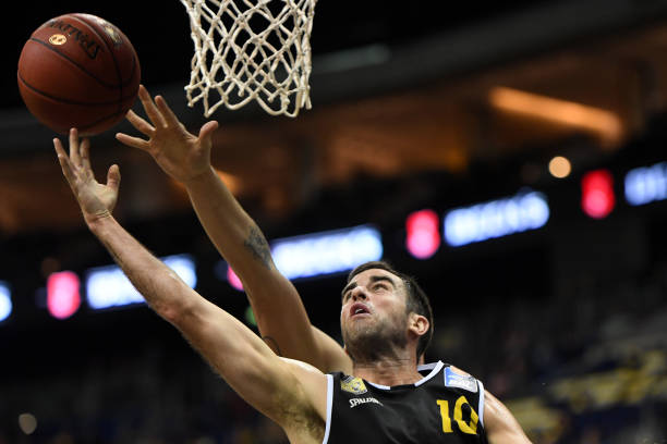 对手防线 对手防线