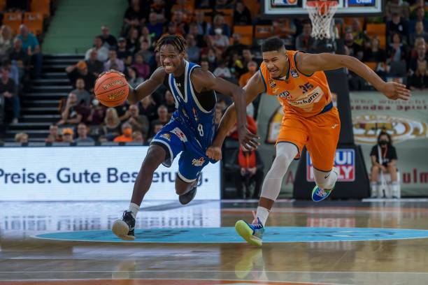 还是雄鹿的 还是雄鹿的